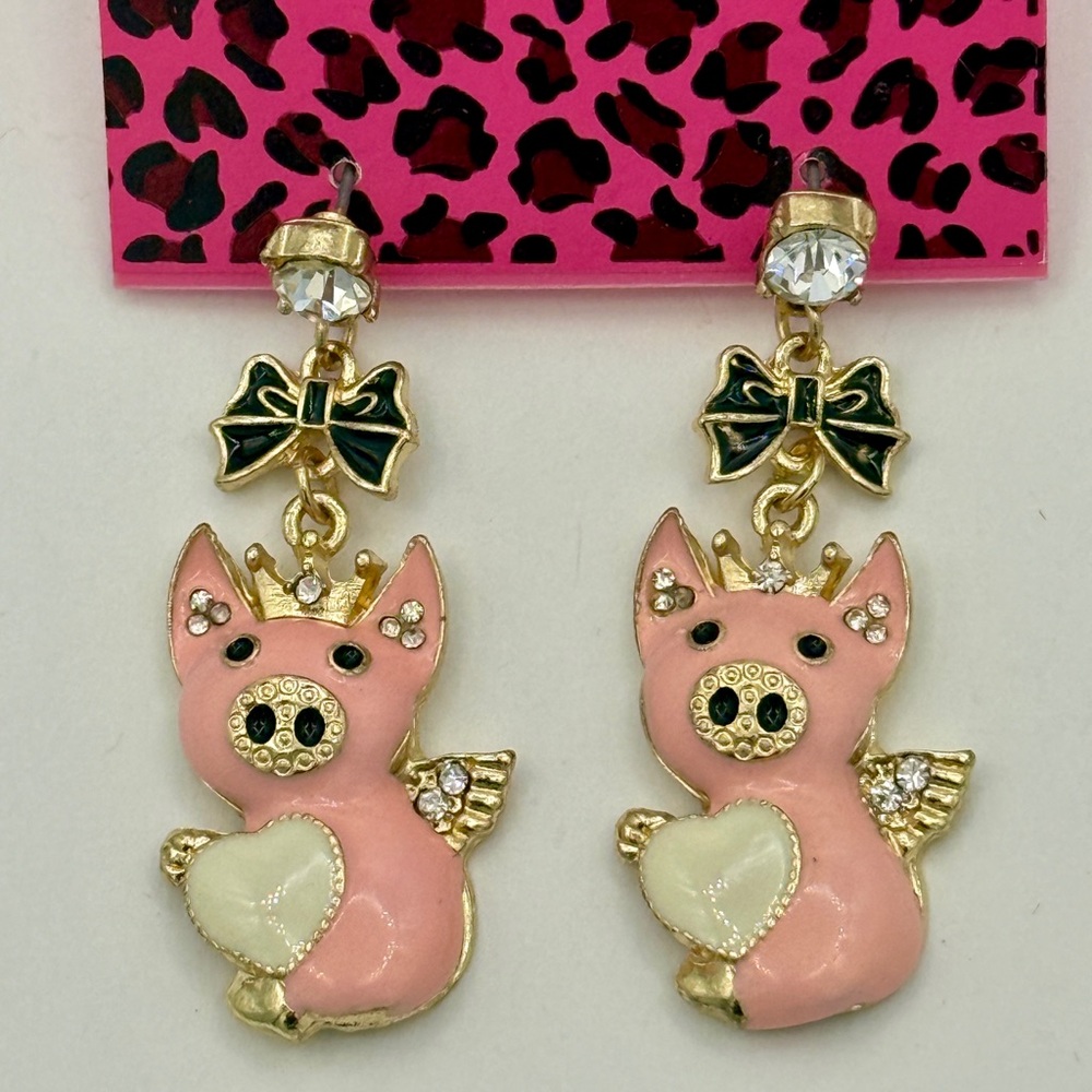 Betsey Johnson Flying Pink Pig Earrings with Gold Accents!